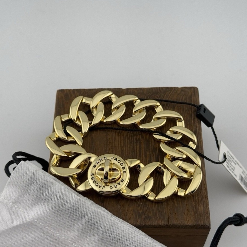 NWOT Marc Jacobs Katie Turn-lock  Chain-Link Bracelet - Picture 3 of 4